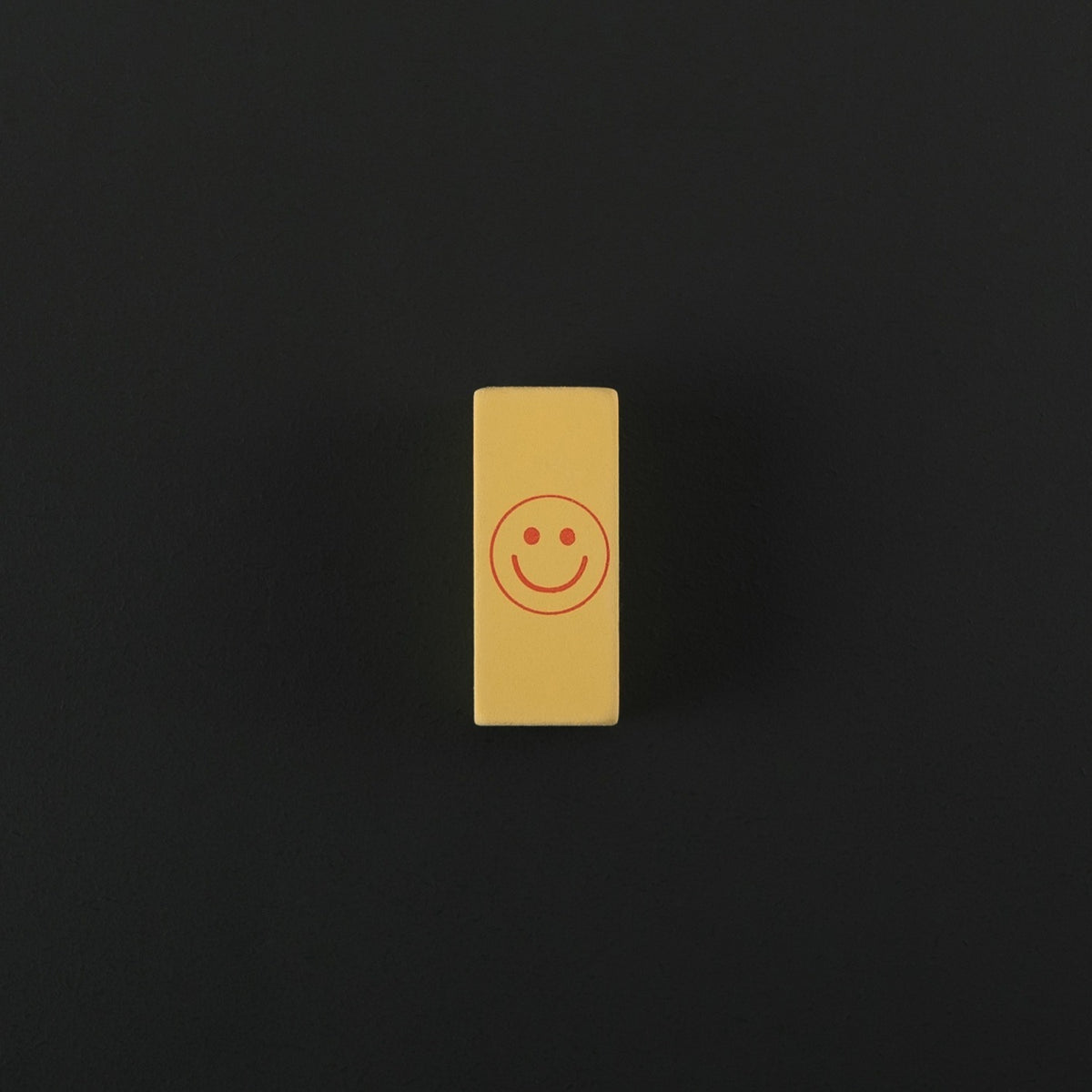 Zachte Gekleurde Gum met Smiley, Geel | Le Typographe